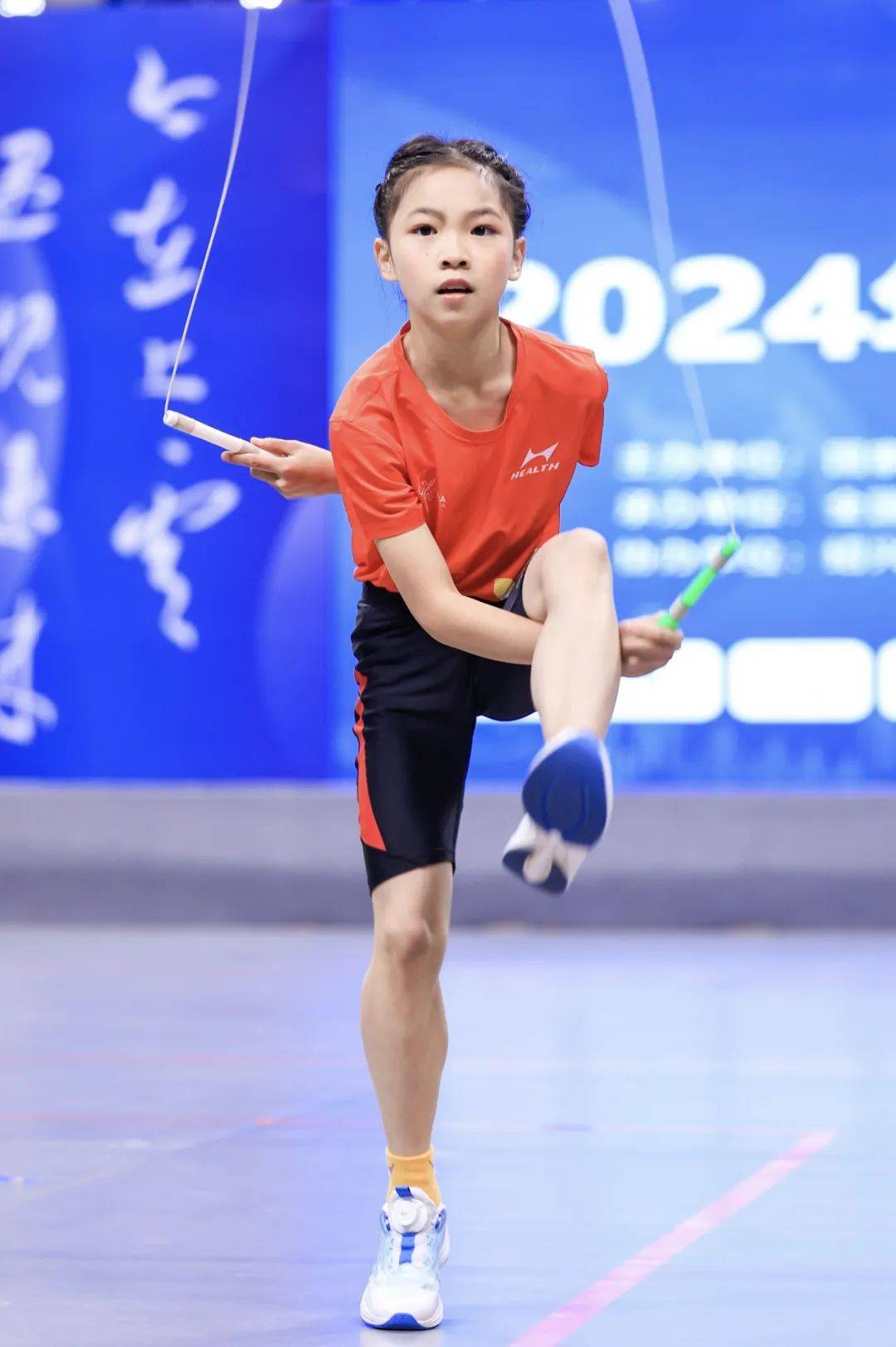 国家代表队运动员取得佳绩，体育实力强劲的简单介绍