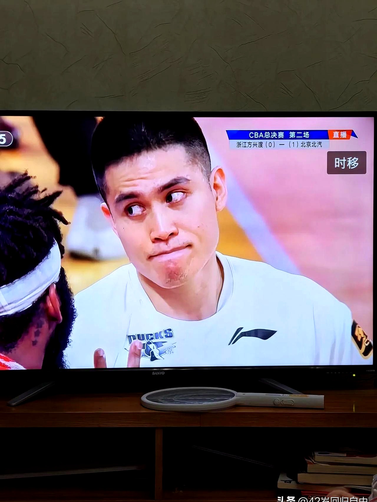 争议裁判引爆热议，被指昧着良心判罚