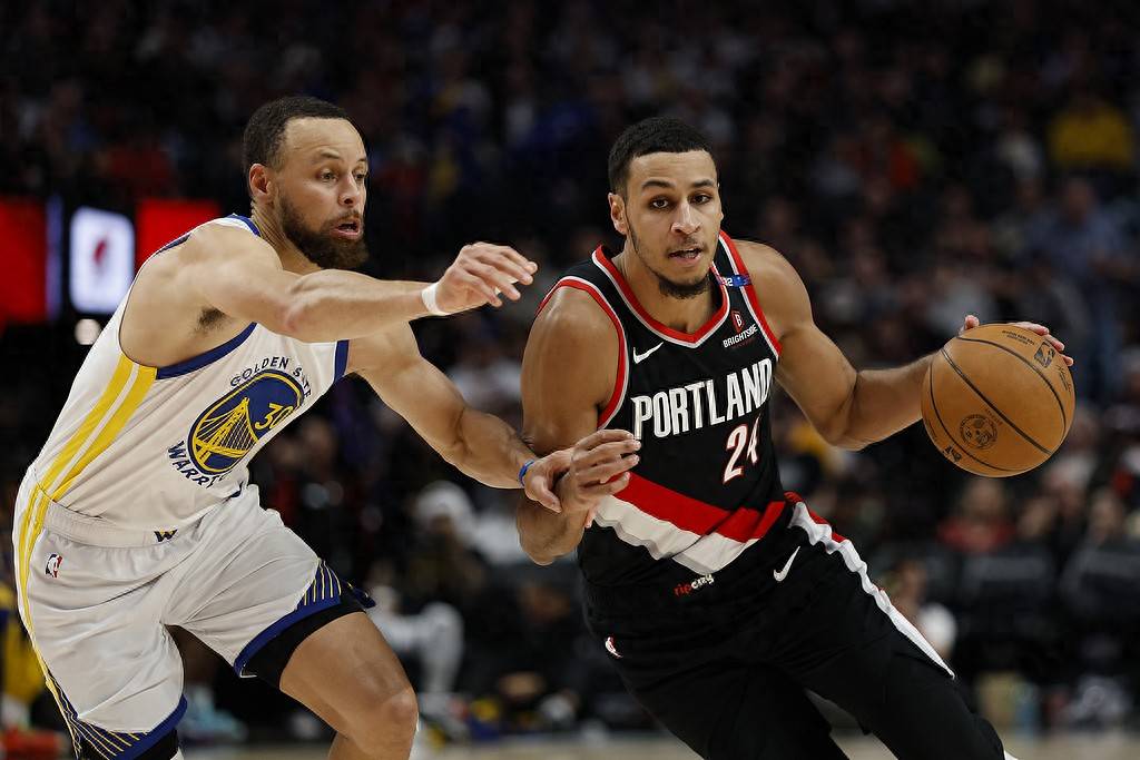 乐鱼体育官网app-包含快船vs开拓者：谁将获得西部联盟冠军赛资格？的词条