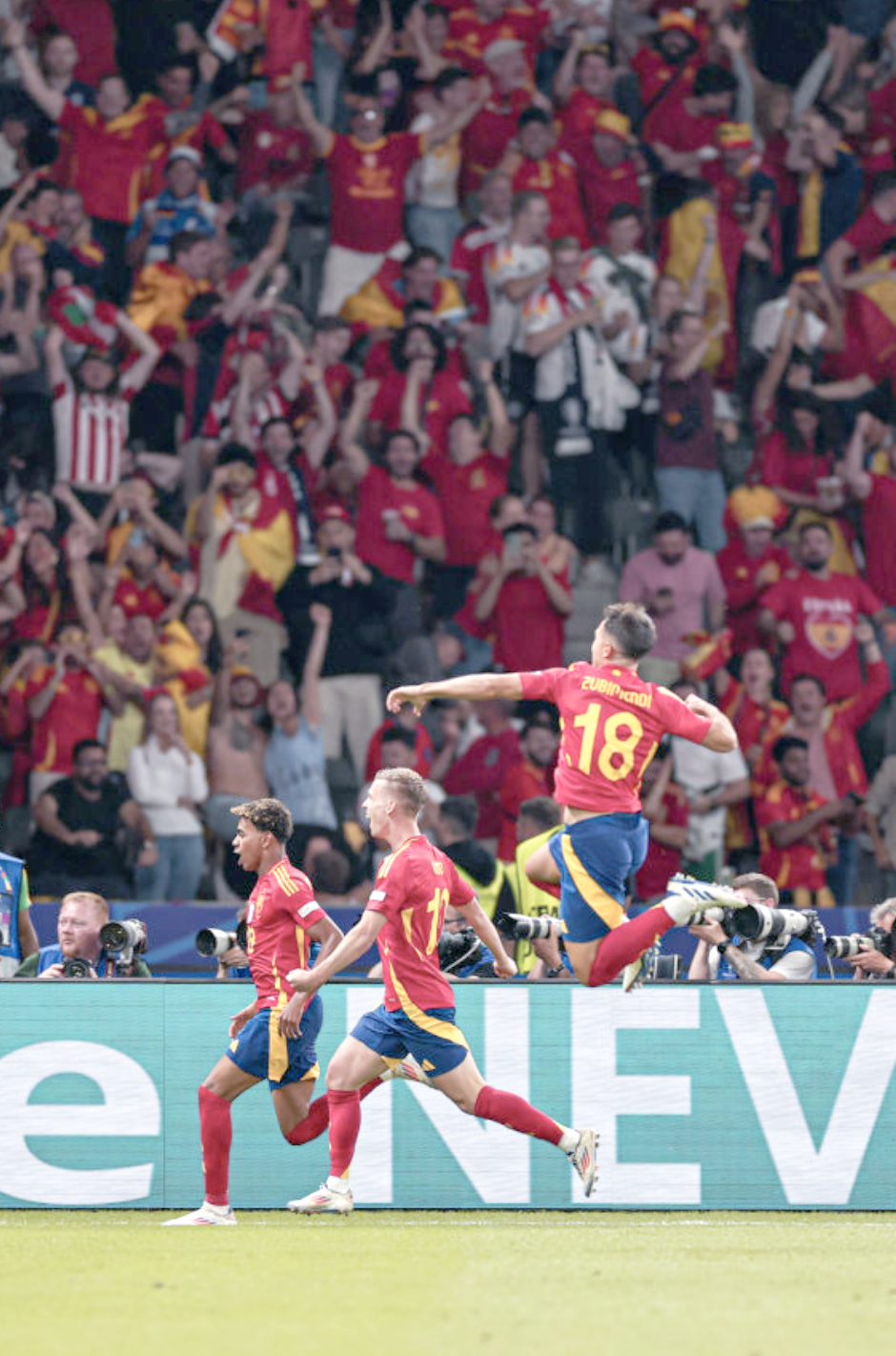 乐鱼体育亚洲官网-欧洲联赛再掀高潮,球队备战全力夺取胜利