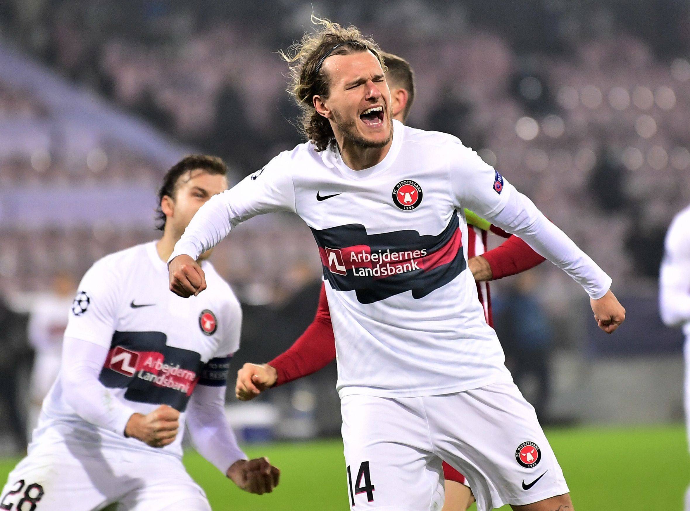 包含尼斯队客场取胜,保持不败纪录的词条 包含尼斯队客场取胜,保持不败纪录的词条