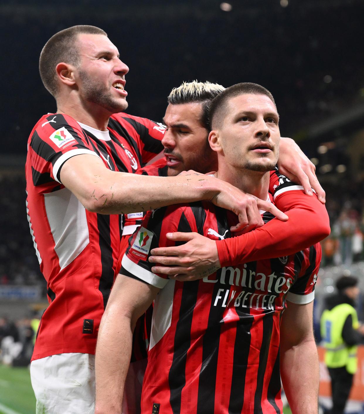 乐鱼体育下载-意大利足球联赛冠军之争激烈