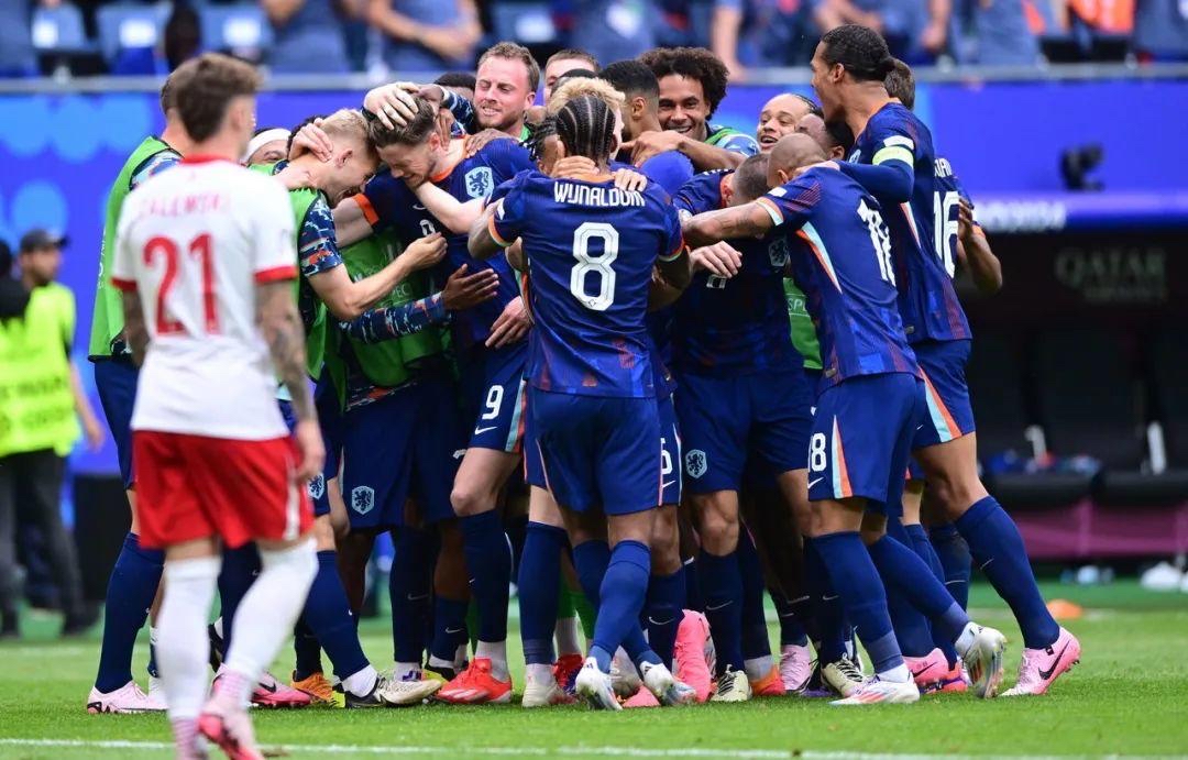 乐鱼体育在线登录-荷兰队失去领先优势，遭遇瑞士反击