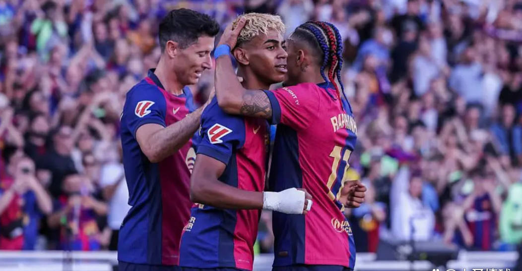 乐鱼体育在线-巴萨遭遇绝杀，客场不敌布拉格斯拉维亚