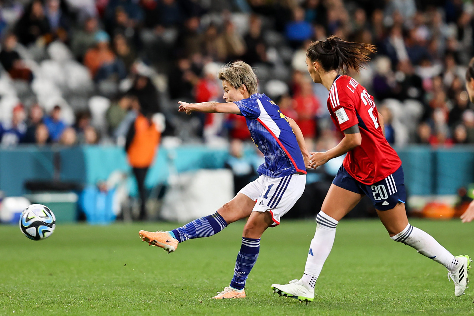 女足精彩对决！日本队胜出德国队