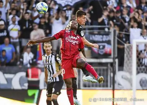 乐鱼体育vip注册-多特蒙德实现大逆转，反超对手登顶