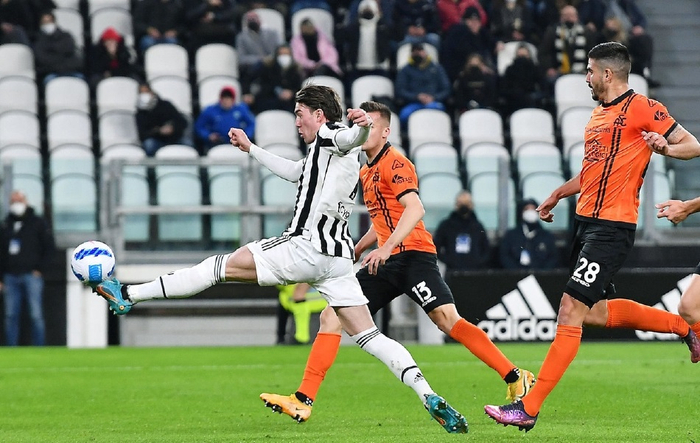 乐鱼体育娱乐-包含尤文图斯客场不敌桑普多利亚，遭遇意外之败的词条