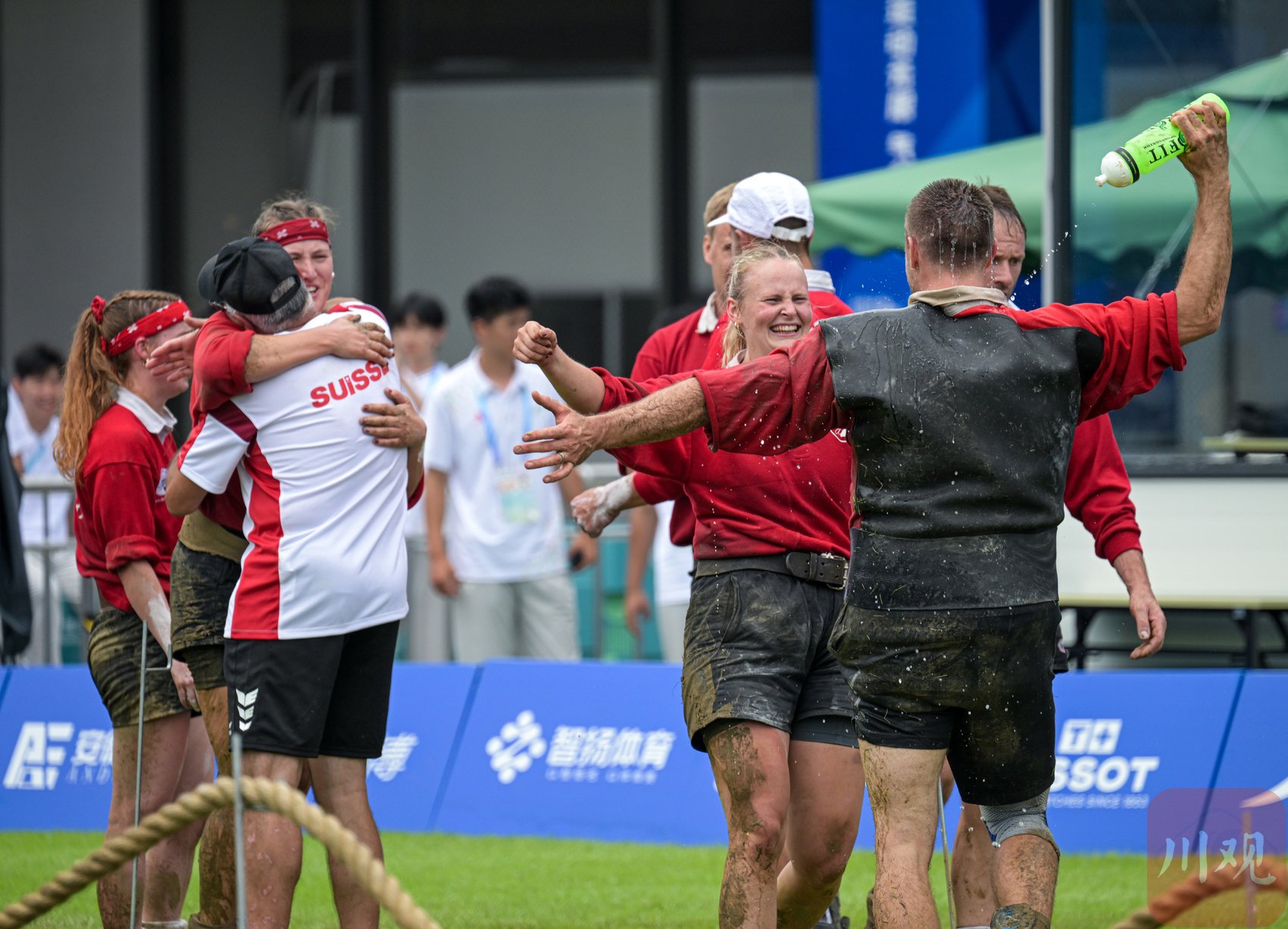 乐鱼体育入口-包含瑞士国家队备战决胜战役，全队全力备战晋级的词条