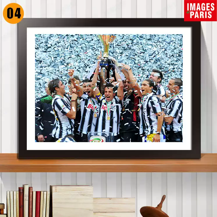 迪巴拉制胜——尤文图斯成功晋级欧洲杯四强的简单介绍