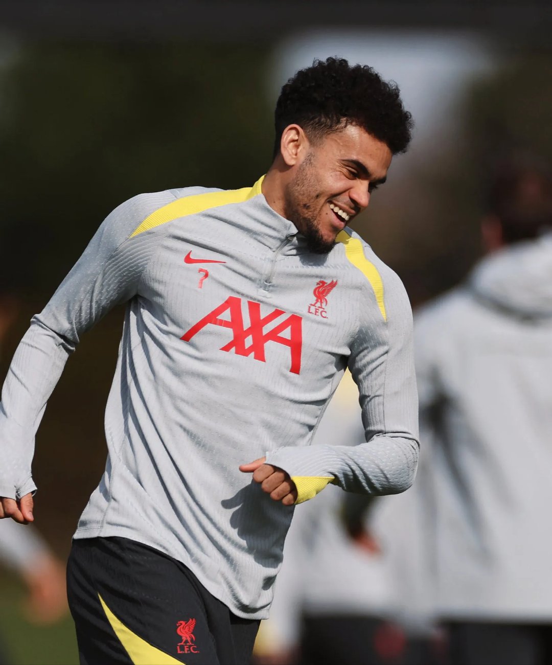 包含阿森纳传控表现出色，顺利获胜的词条